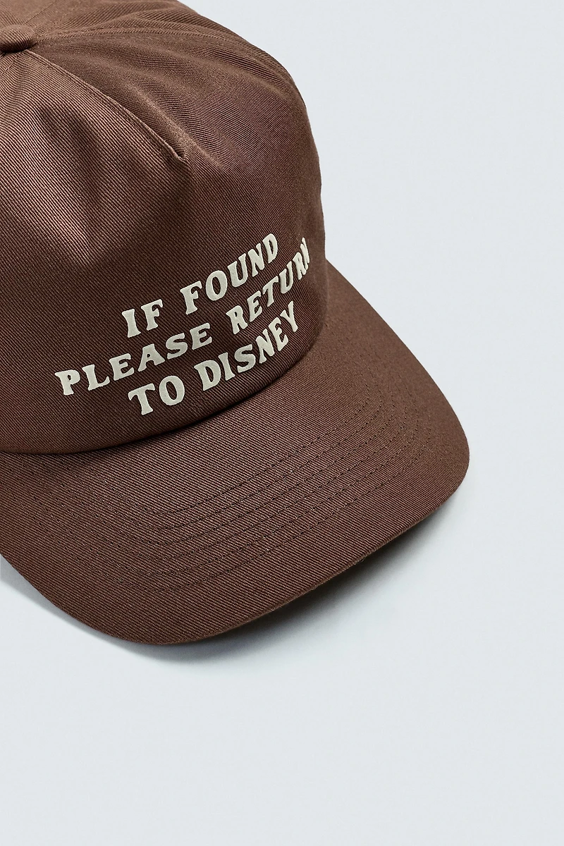 TEXT CAP HARRY LAMBERT FOR ZARA X DISNEY
