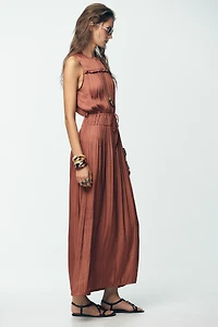 SATIN EFFECT MIDI DRESS WITH BACK RUFFLE