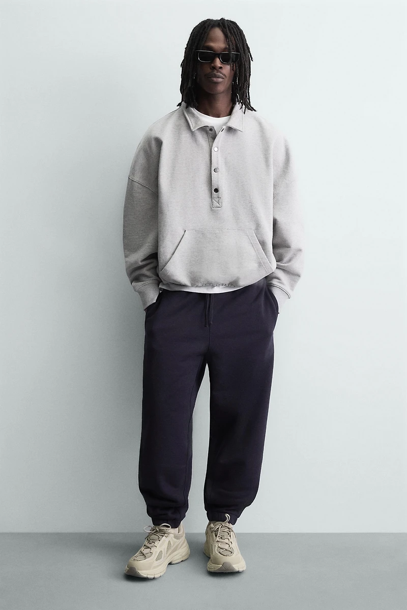 CHUNKY SOLE SNEAKERS