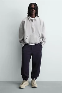 CHUNKY SOLE SNEAKERS