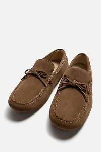 CASUAL LEATHER LOAFERS