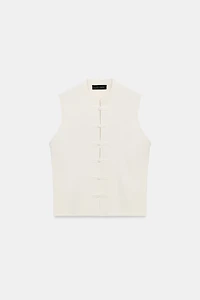 KNIT FROG FASTENING VEST TOP
