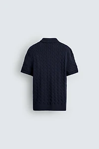 POLO EN MAILLE STRUCTURÉE À TRESSES
