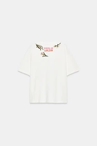 MANUJA WALDIA PRINTED T-SHIRT