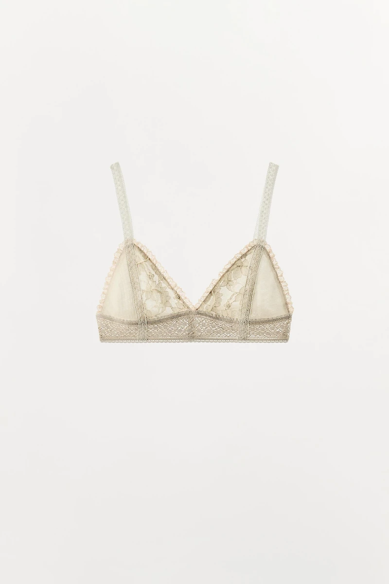 SOUTIEN-GORGE TRIANGLE BRODERIE DENTELLE