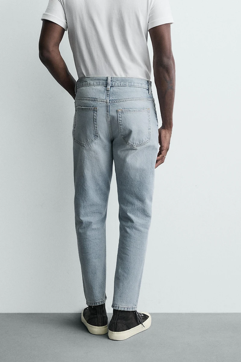 SLIM CROPPED FIT JEANS