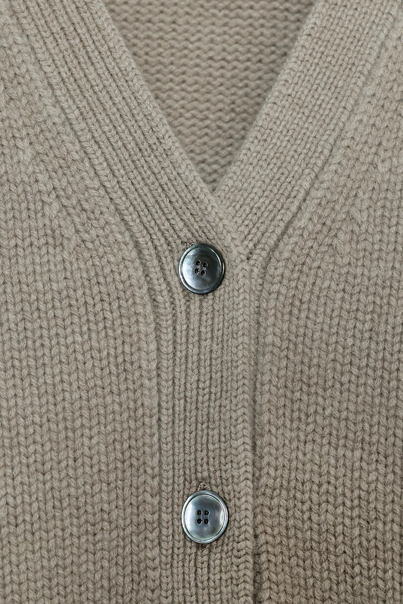 GILET 100 % LAINE COL EN V