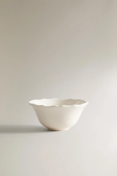 EARTHENWARE SNACK BOWL