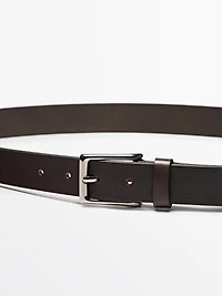 Leather belt with rectangular buckle