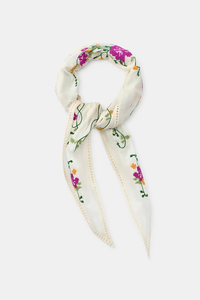 EMBROIDERED FLORAL BANDANA SCARF