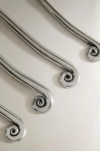 SPIRAL FLATWARE SET (SET OF 4)