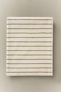BATH TOWEL WITH CONTRAST STRIPES