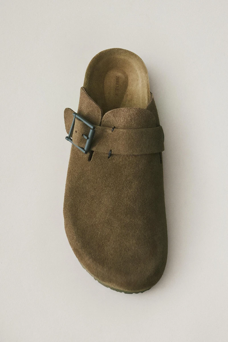 LEATHER MULE CLOG SLIPPERS WITH BUCKLE AND TOPSTITCHING DETAIL