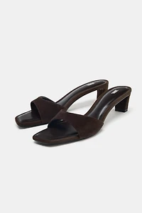 SUEDE HEELED SANDALS