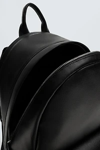 TEXTURED BACKPACK