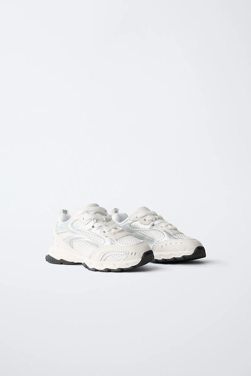 MESH SNEAKERS