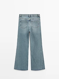 High-waist flare fit jeans