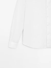 Chemise slim en lin mélangé