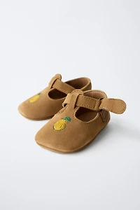 LEATHER T-BAR SHOES