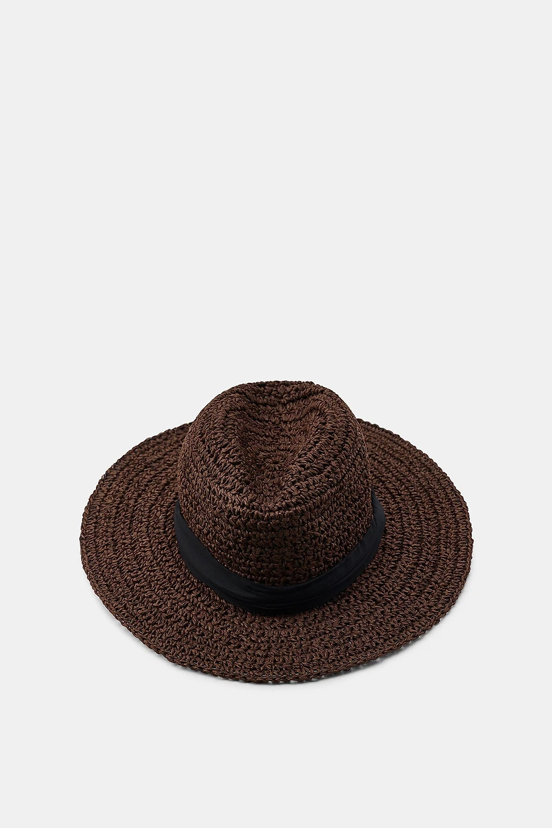 CONTRAST BAND HAT