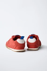 SOFT SNEAKERS
