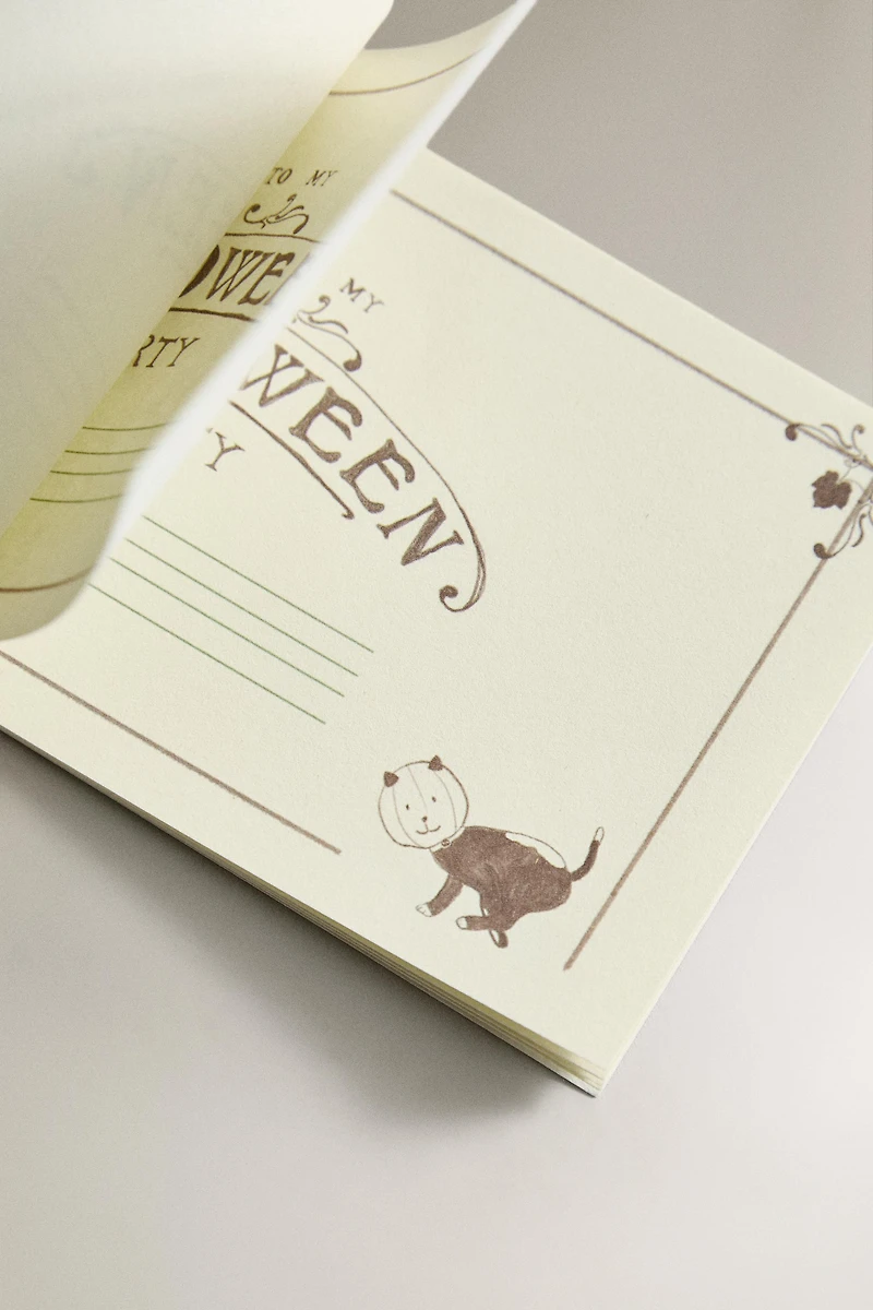 HALLOWEEN INVITATIONS