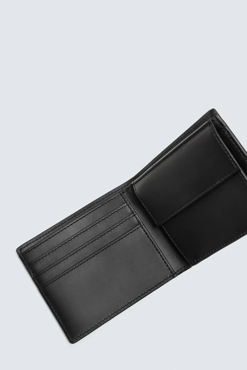 LEATHER WALLET
