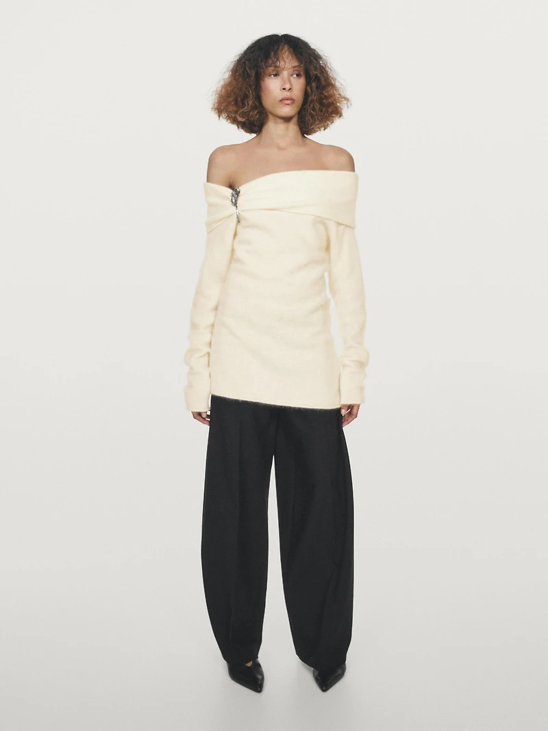 Knit wool and cashmere sweater with exposed shoulders