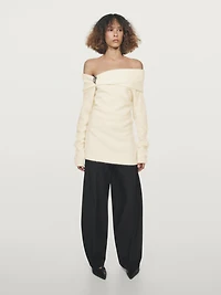 Knit wool and cashmere sweater with exposed shoulders
