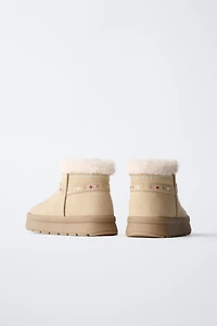 BOTTES BRODÉES