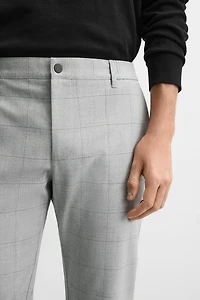 SLIM FIT STRETCH PANTS