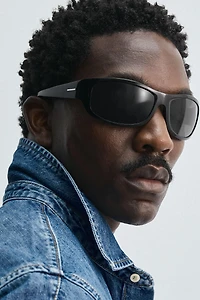 LIMITED EDITION OVAL SUNGLASSES
