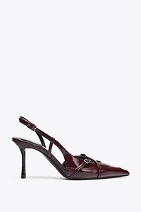 BUCKLED STRAP HEELED SHOES