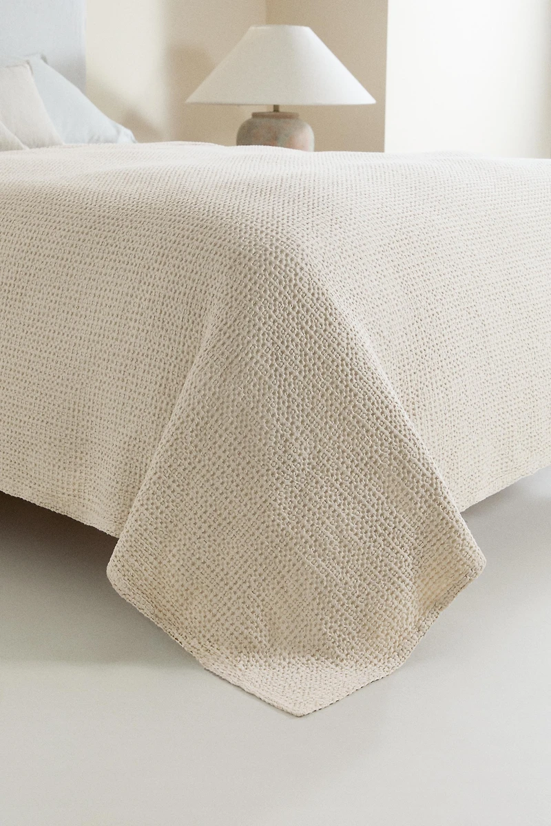 MINI WAFFLE BEDSPREAD