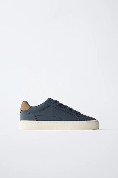 BASIC SNEAKERS
