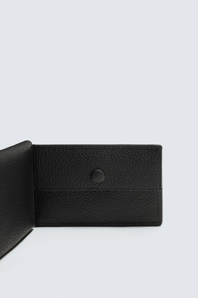 FOLDABLE LEATHER CARDHOLDER