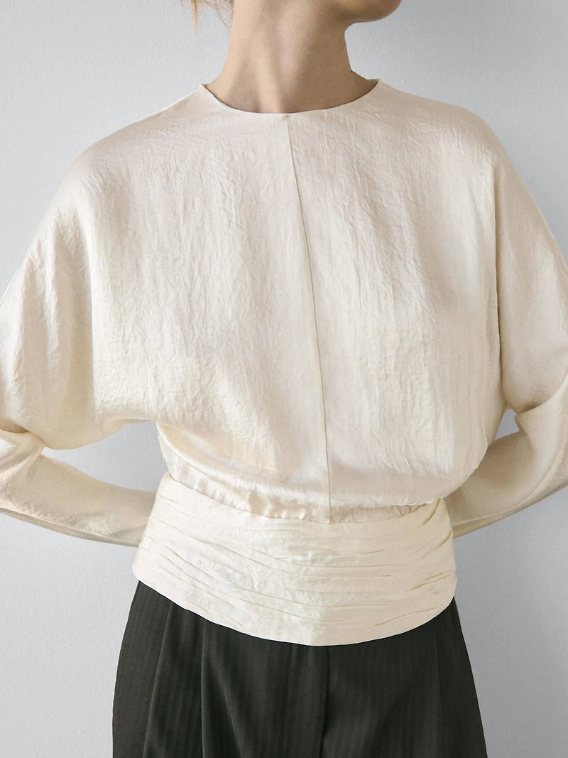 Blouse with gathered details - STUDIO