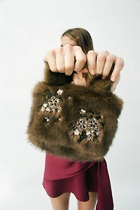 SHINY FAUX FUR HANDBAG