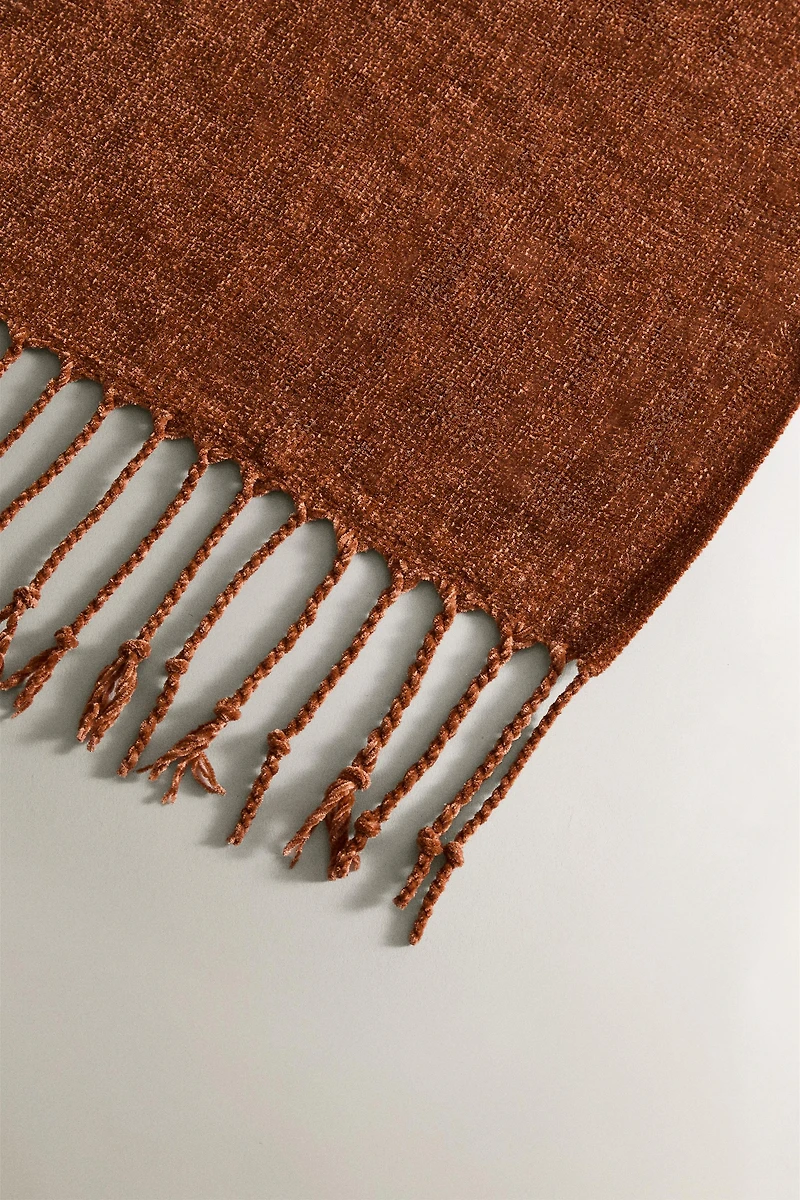 CHENILLE BLANKET