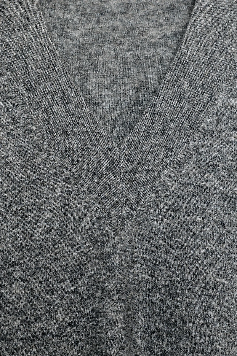 PULL OVERSIZE AVEC LAINE