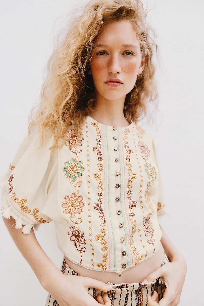 BLOUSE À FRANGES BRODÉES