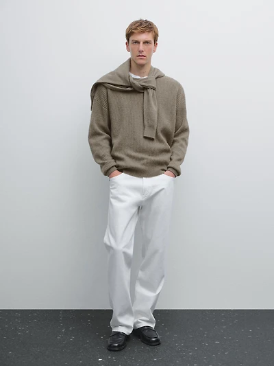Ribbed knit wool and cashmere sweater