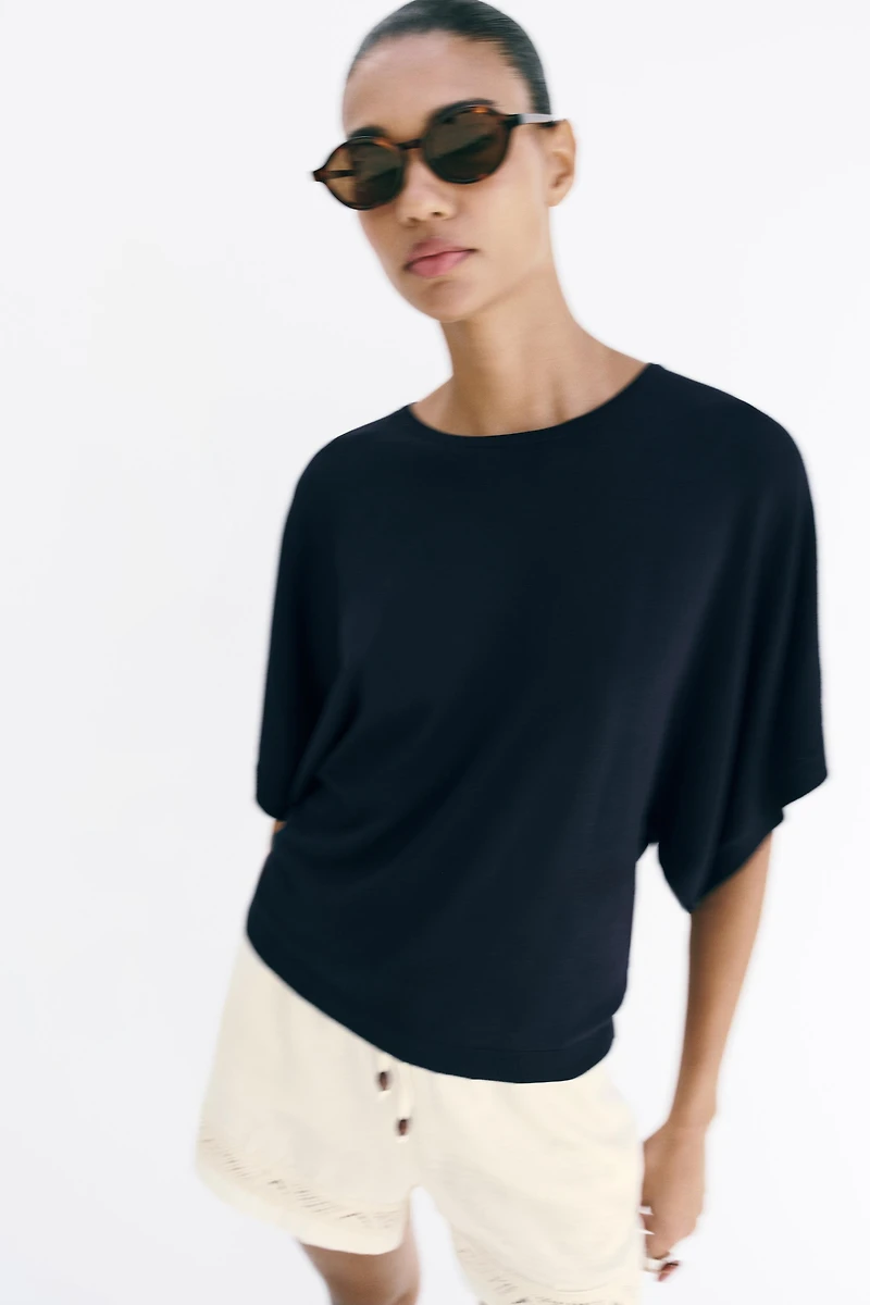 WIDE SLEEVE KNIT TOP