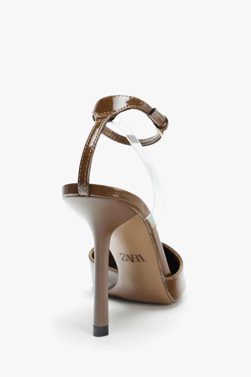 CHAUSSURES À TALONS EFFET VERNI