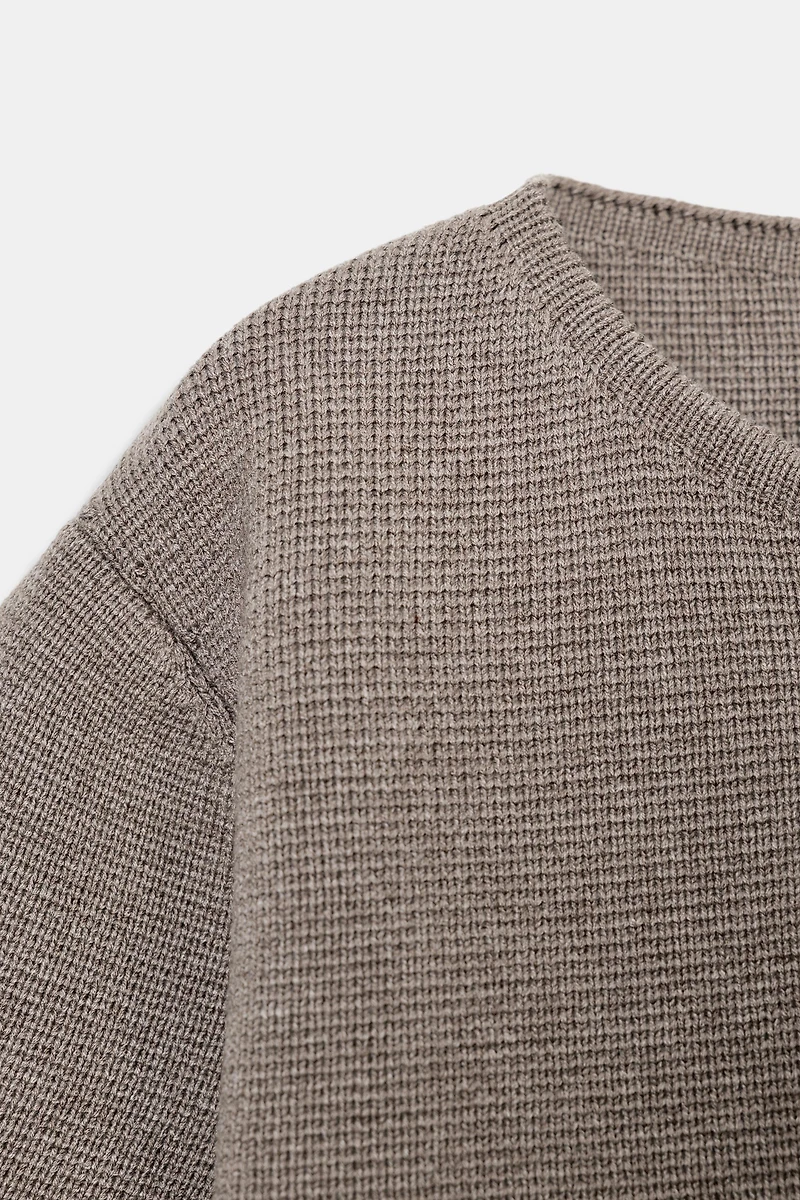 COVERED BUTTON KNIT CARDIGAN