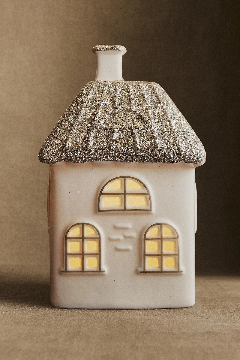 GLITTERY CERAMIC HOUSE WITH SQUARE CEILING CHRISTMAS ORNAMENT