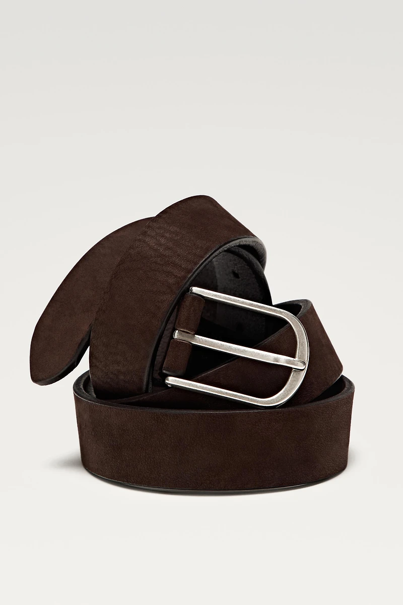 Nubuck leather belt
