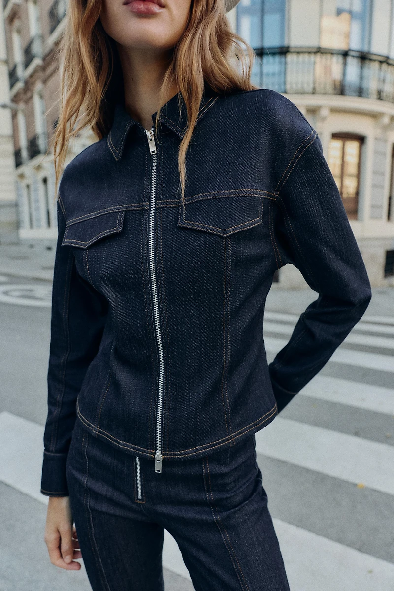 VESTE EN JEAN AJUSTÉE Z1975