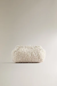 MEDIUM FAUX FUR MAKEUP BAG