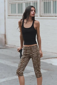 PANTALON CAPRI À IMPRIMÉ ANIMALIER